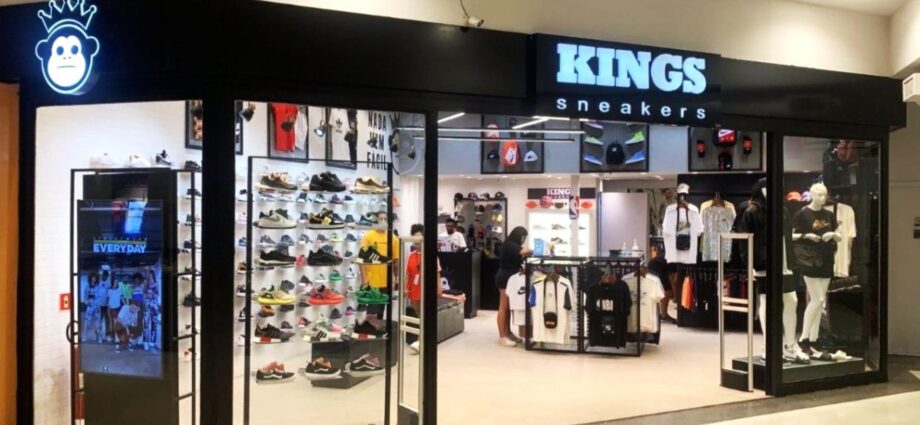 Kings Sneakers